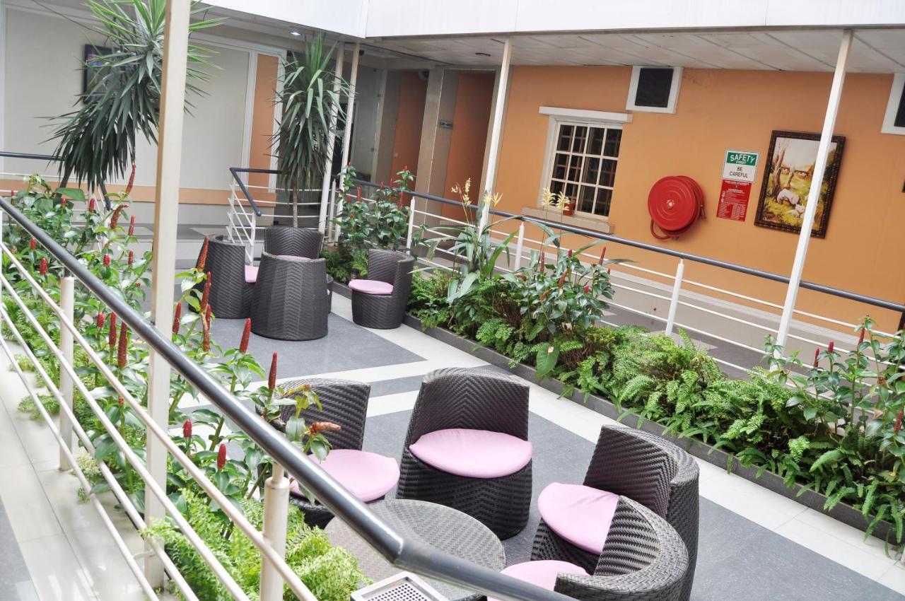 Primal Hotel Isaac John Gra Ikeja Exterior photo